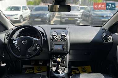 Внедорожник / Кроссовер Nissan Qashqai+2 2011 в 