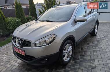 Внедорожник / Кроссовер Nissan Qashqai+2 2011 в 