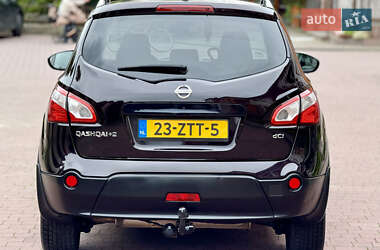 Внедорожник / Кроссовер Nissan Qashqai+2 2012 в 
