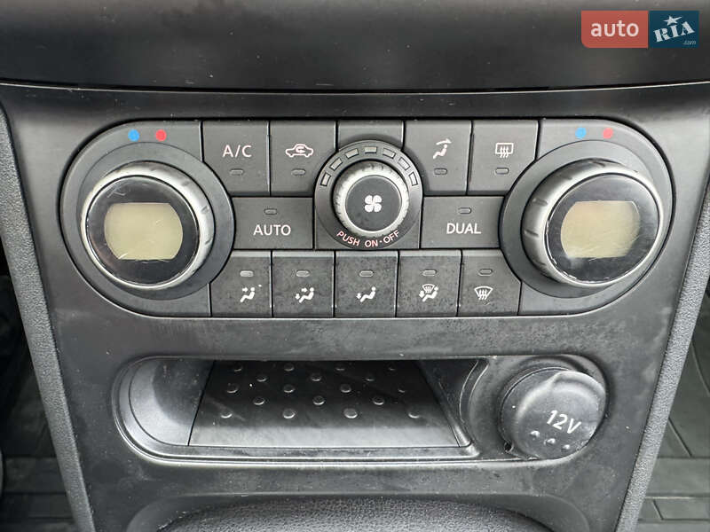 Позашляховик / Кросовер Nissan Qashqai+2 2010 в Стрию