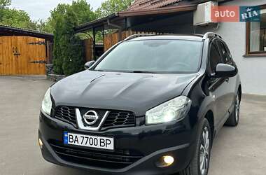 Внедорожник / Кроссовер Nissan Qashqai+2 2011 в Голованевске