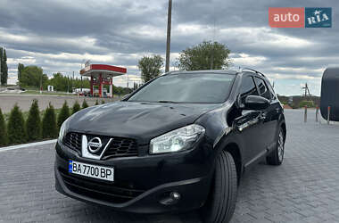 Внедорожник / Кроссовер Nissan Qashqai+2 2011 в 