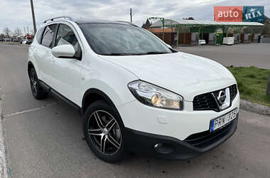 Позашляховик / Кросовер Nissan Qashqai+2 2011 в Прилуках