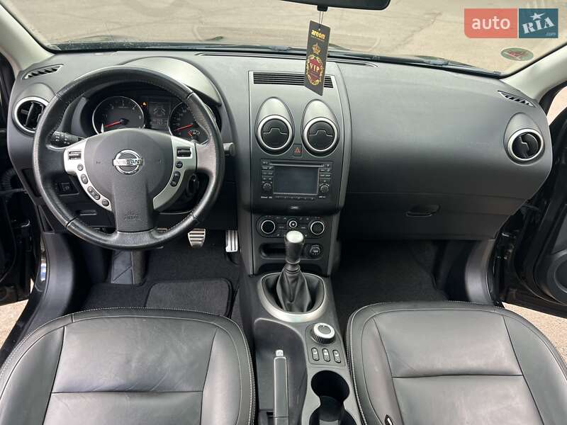 Внедорожник / Кроссовер Nissan Qashqai+2 2012 в Нежине