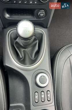 Внедорожник / Кроссовер Nissan Qashqai+2 2012 в 