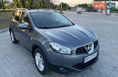 Внедорожник / Кроссовер Nissan Qashqai+2 2010 в 
