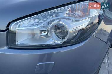 Внедорожник / Кроссовер Nissan Qashqai+2 2010 в 