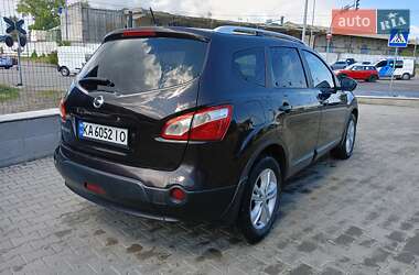 Внедорожник / Кроссовер Nissan Qashqai+2 2010 в 