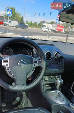 Внедорожник / Кроссовер Nissan Qashqai+2 2010 в 