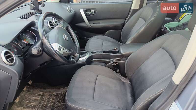 Внедорожник / Кроссовер Nissan Qashqai+2 2011 в Александрие