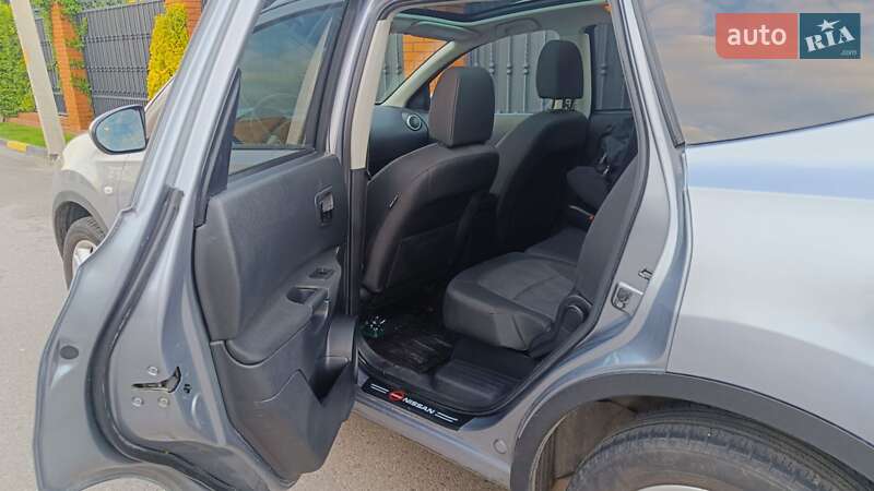 Внедорожник / Кроссовер Nissan Qashqai+2 2011 в Александрие