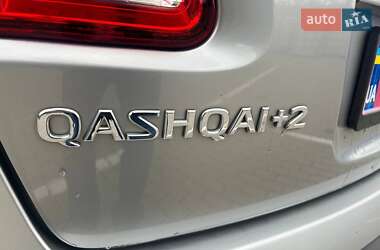 Позашляховик / Кросовер Nissan Qashqai+2 2011 в 