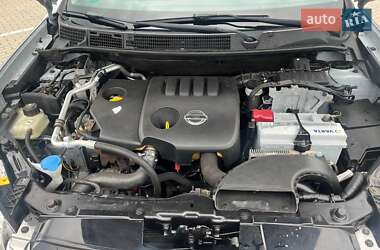 Позашляховик / Кросовер Nissan Qashqai+2 2011 в 
