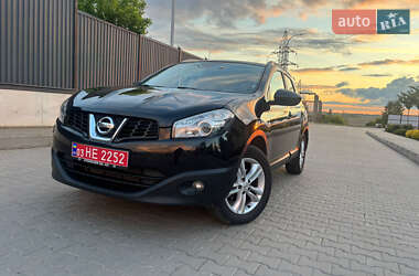 Позашляховик / Кросовер Nissan Qashqai+2 2012 в Луцьку