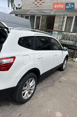 Внедорожник / Кроссовер Nissan Qashqai+2 2012 в 