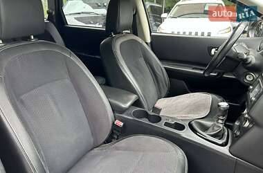 Внедорожник / Кроссовер Nissan Qashqai+2 2013 в 
