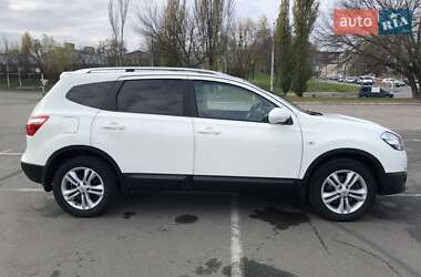 Внедорожник / Кроссовер Nissan Qashqai+2 2012 в 