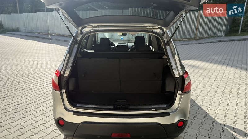 Внедорожник / Кроссовер Nissan Qashqai+2 2011 в Тернополе