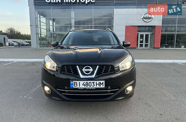 Позашляховик / Кросовер Nissan Qashqai+2 2011 в 