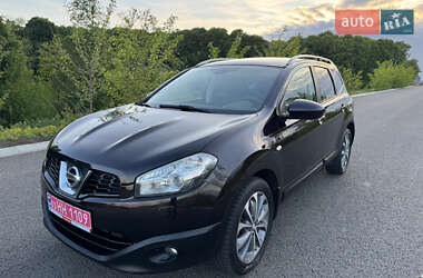 Внедорожник / Кроссовер Nissan Qashqai+2 2011 в 