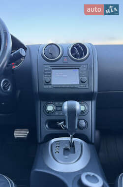 Внедорожник / Кроссовер Nissan Qashqai+2 2011 в 