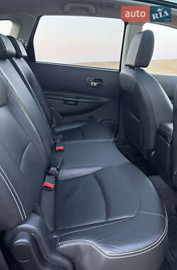 Внедорожник / Кроссовер Nissan Qashqai+2 2011 в 