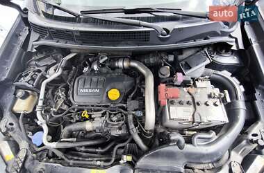 Внедорожник / Кроссовер Nissan Qashqai+2 2013 в 