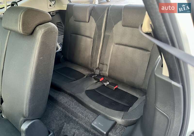 Позашляховик / Кросовер Nissan Qashqai+2 2012 в Володимирці