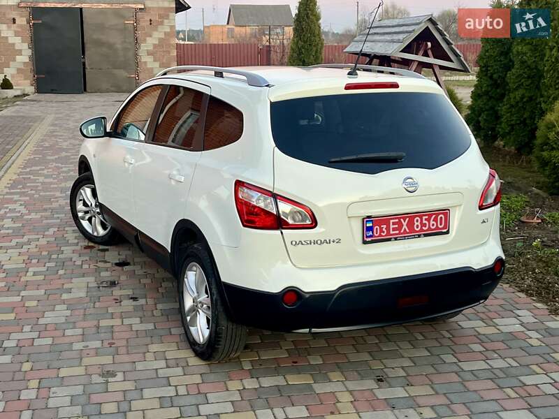 Позашляховик / Кросовер Nissan Qashqai+2 2012 в Володимирці