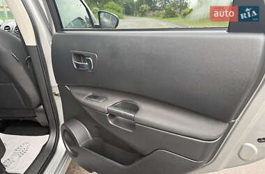 Позашляховик / Кросовер Nissan Qashqai+2 2009 в 