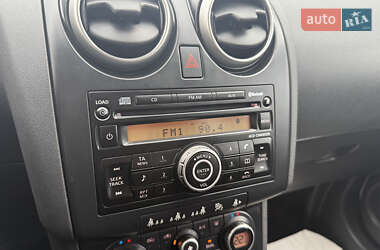 Позашляховик / Кросовер Nissan Qashqai+2 2009 в 