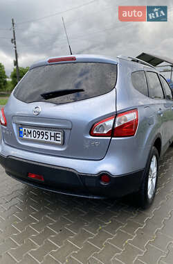 Внедорожник / Кроссовер Nissan Qashqai+2 2013 в 