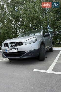 Внедорожник / Кроссовер Nissan Qashqai+2 2013 в 