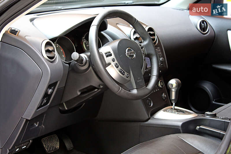 Внедорожник / Кроссовер Nissan Qashqai+2 2009 в Виннице