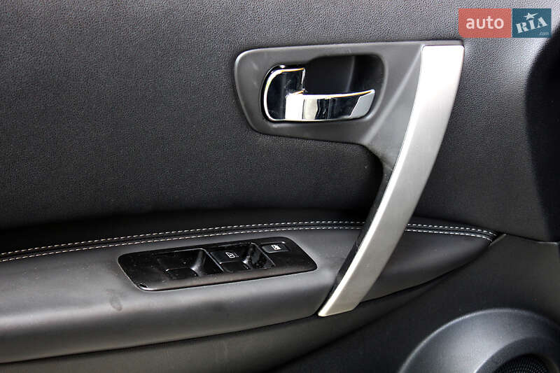 Внедорожник / Кроссовер Nissan Qashqai+2 2009 в Виннице