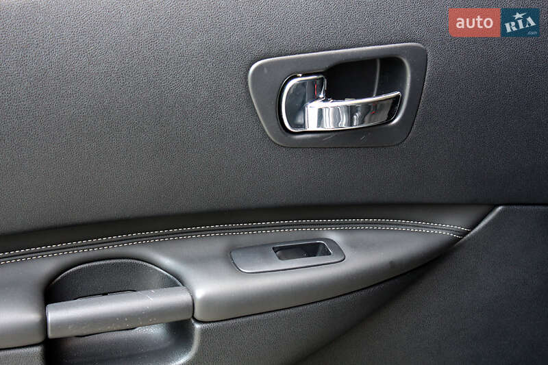Внедорожник / Кроссовер Nissan Qashqai+2 2009 в Виннице