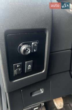 Позашляховик / Кросовер Nissan Qashqai+2 2011 в 