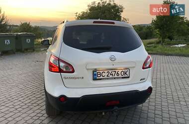 Позашляховик / Кросовер Nissan Qashqai+2 2010 в 