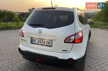 Позашляховик / Кросовер Nissan Qashqai+2 2010 в 