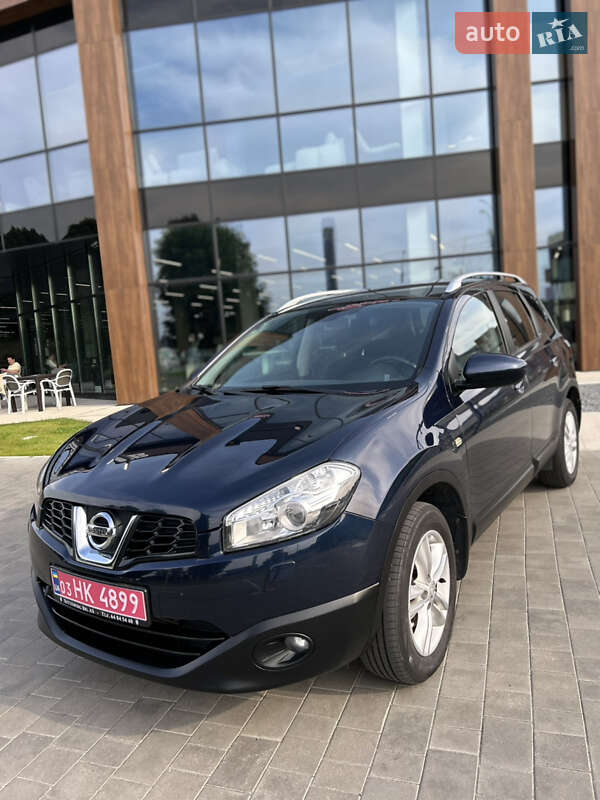 Внедорожник / Кроссовер Nissan Qashqai+2 2011 в Луцке