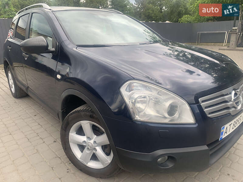 Nissan Qashqai+2 2009