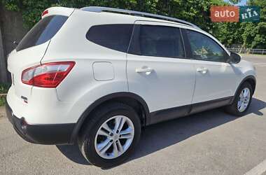Внедорожник / Кроссовер Nissan Qashqai+2 2011 в 