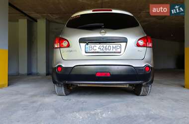 Внедорожник / Кроссовер Nissan Qashqai+2 2010 в 