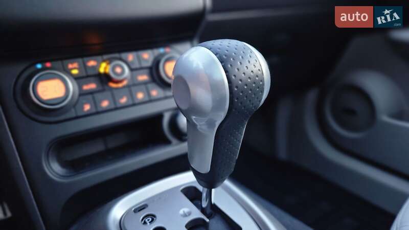 Позашляховик / Кросовер Nissan Qashqai+2 2011 в Вінниці
