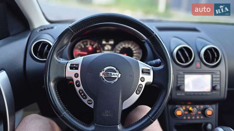 Позашляховик / Кросовер Nissan Qashqai+2 2011 в Вінниці