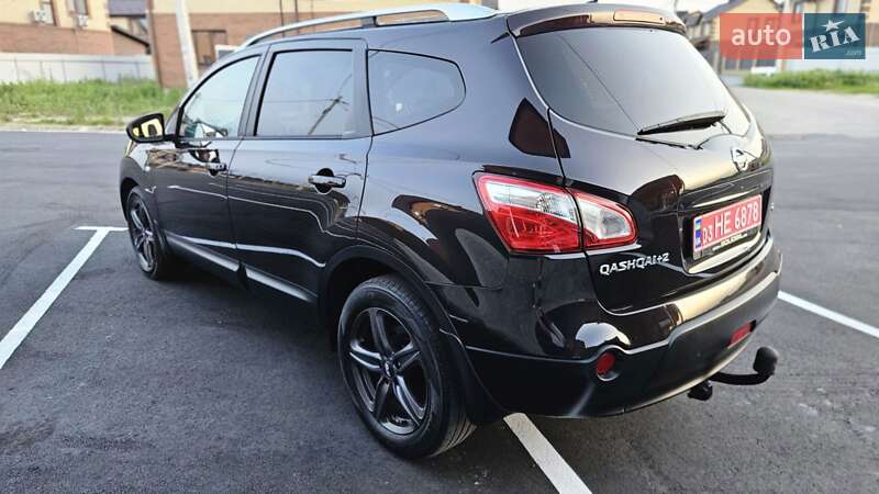 Позашляховик / Кросовер Nissan Qashqai+2 2011 в Вінниці