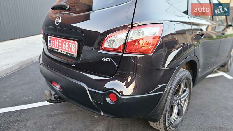 Позашляховик / Кросовер Nissan Qashqai+2 2011 в Вінниці