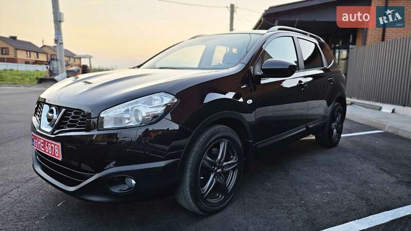 Позашляховик / Кросовер Nissan Qashqai+2 2011 в Вінниці