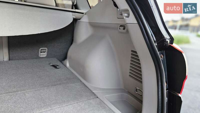 Позашляховик / Кросовер Nissan Qashqai+2 2011 в Вінниці