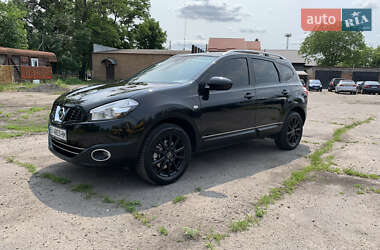 Внедорожник / Кроссовер Nissan Qashqai+2 2011 в Полтаве